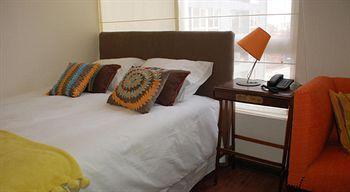 Homey Hotel